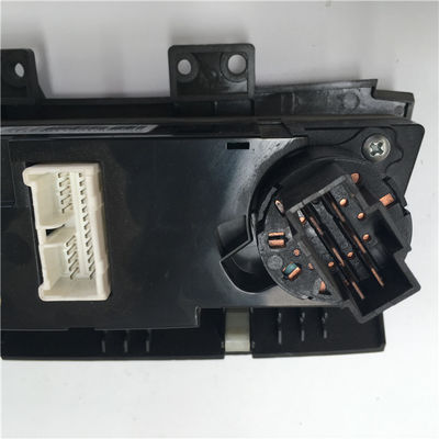 JAC J3 Auto Parts OEM 8112010U8260 Panneau de commande de climatisation Taille standard