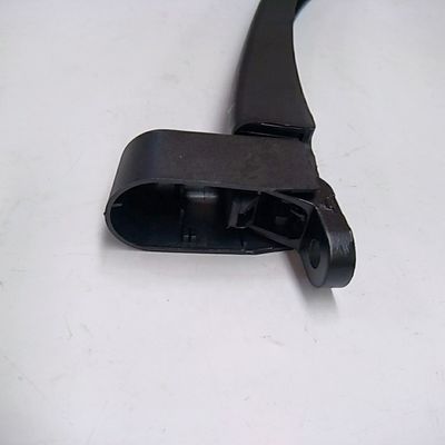 OE N° 52505050u1510 Pièces détachées pour véhicule pour assemblage de bras de l'essuie-glace arrière JAC S5