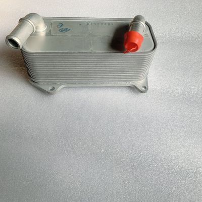 Transmission automatique JAC S5 1726101DT000 améliorée avec refroidissement à l'huile de boîte de vitesses en aluminium