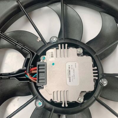 Ventilateur de radiateur en plastique noir pour JAC S5 1.5T Moteur M4 1.9 Moteur OEM 1308100U1550