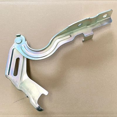 He YUE A 30 Limousine pièces détachées numéro OE 8406100U8510 pour JAC J4 A30 couverture charnière gauche