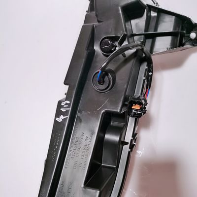 Parties automobiles personnalisables en noir OEM 4121300P33A1 pour le projecteur JAC Pickup T6 T8