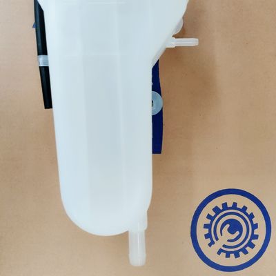 Numéro OE 25430-V7010 pour le pot d'expansion JAC T8 M5 M4 Matériau plastique blanc