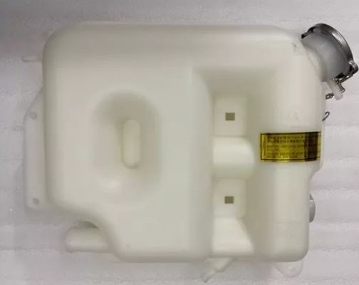 2.8 bouilloire d'expansion en plastique du moteur Cummins numéro OE 1311100D8BD0 pour camion JAC T140