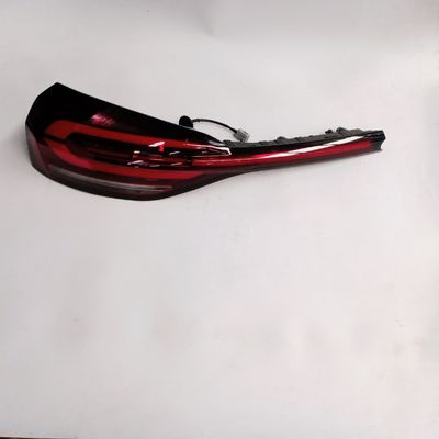 Numéro OE 4133300U00A7 Assemblage de lampe à rétrocomposition de l'arrière-porte gauche en plastique pour JAC A5