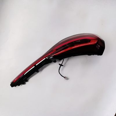 Numéro OE 4133300U00A7 Assemblage de lampe à rétrocomposition de l'arrière-porte gauche en plastique pour JAC A5