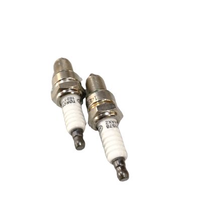 Modèle de voiture T6 4 pièces Pack de bougie d'allumage pour JAC J3 S3 1026106GAAXZ Système d'échappement automobile