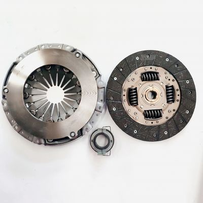 J6 MPV Trois pièces ensemble d'embrayage avec numéro OE 1600010GB01 1600020G601 S1700L21069-40800