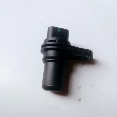 Le véhicule est équipé d'un capteur de position de l'arbre du moteur OE 1026030GG020.