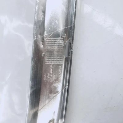 Remplacement/réparation REFINE S3 Partie droite du pare-chocs OE 2803115U221G pour pièces automobiles
