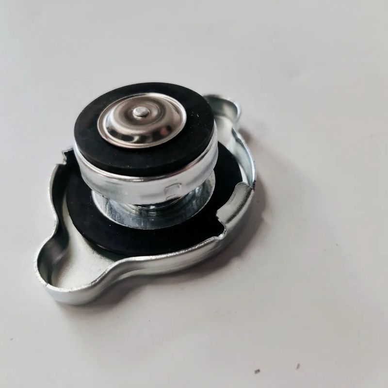 J3 Pièces détachées pour voitures de berline N° OE 1301108U8010 Couverture de réservoir d'eau pour pièces originales JAC